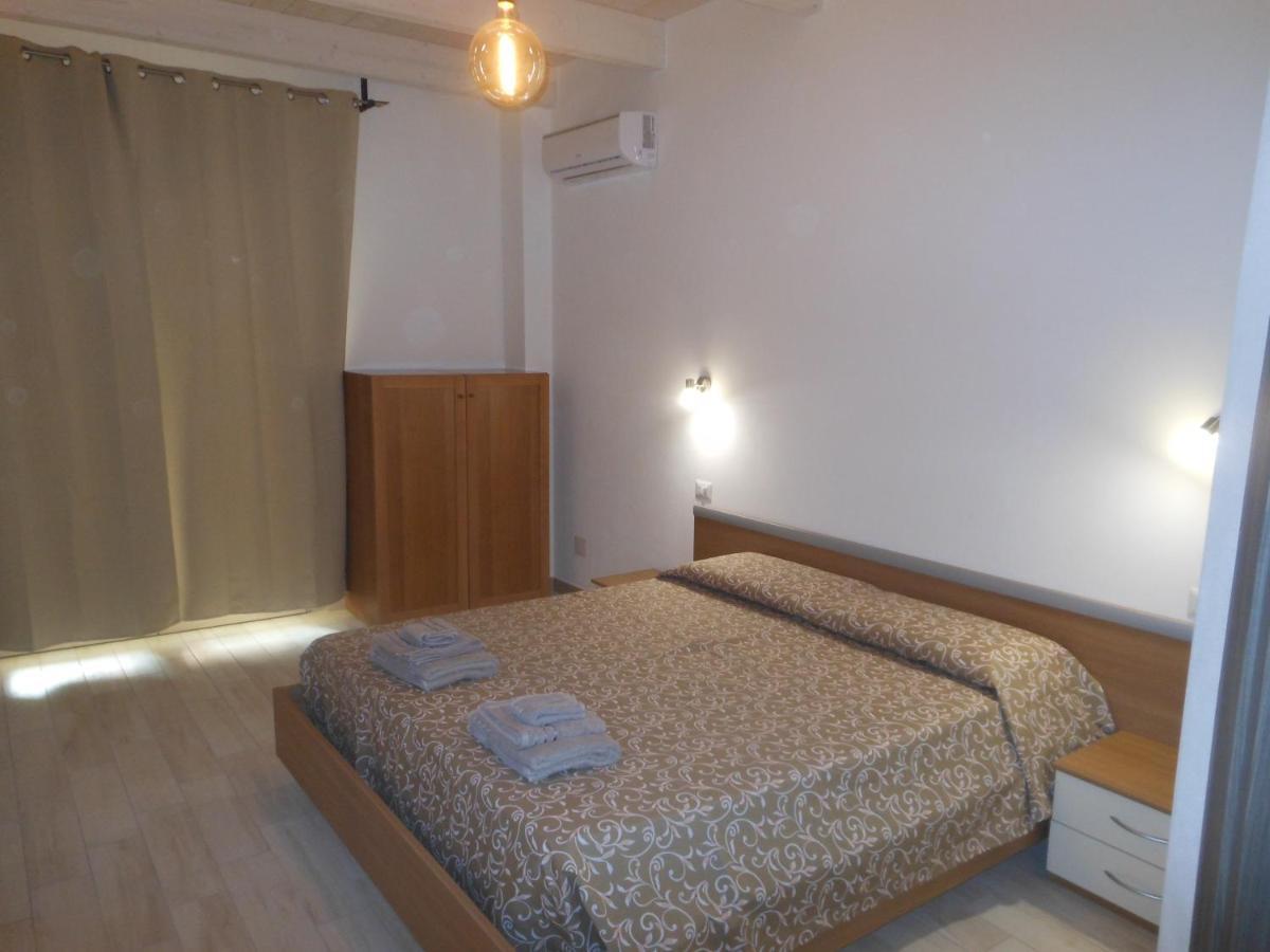 Apartamento La Rosa Dei Venti Teulada Exterior foto